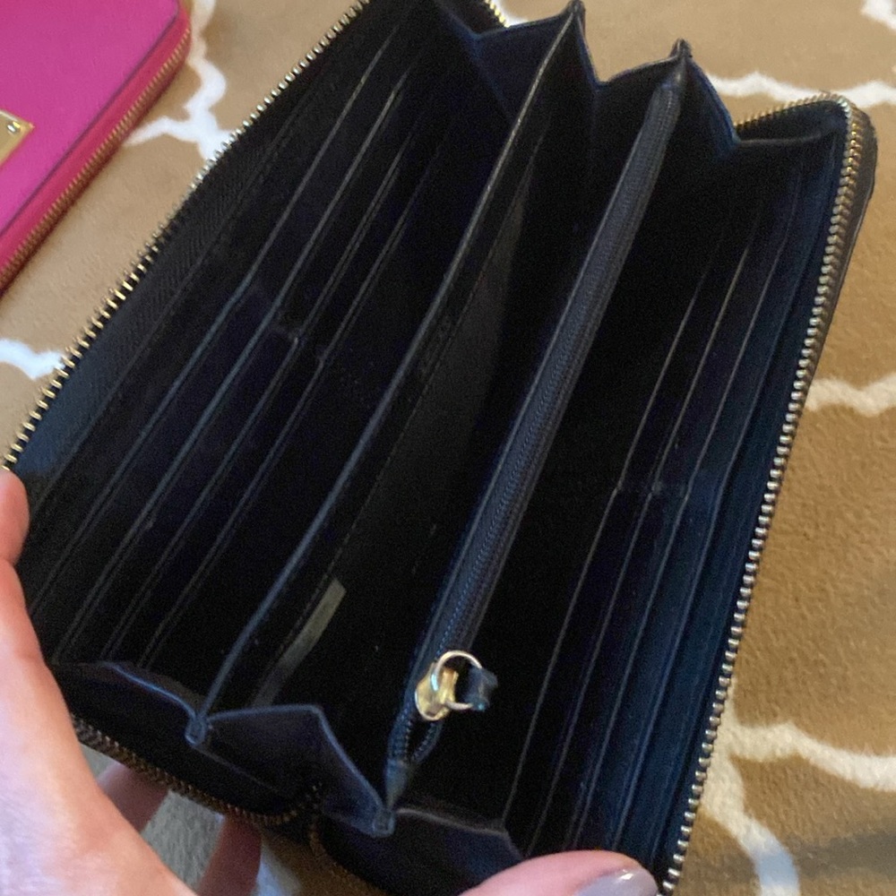 Coach Wallet - Picture 6 of 6